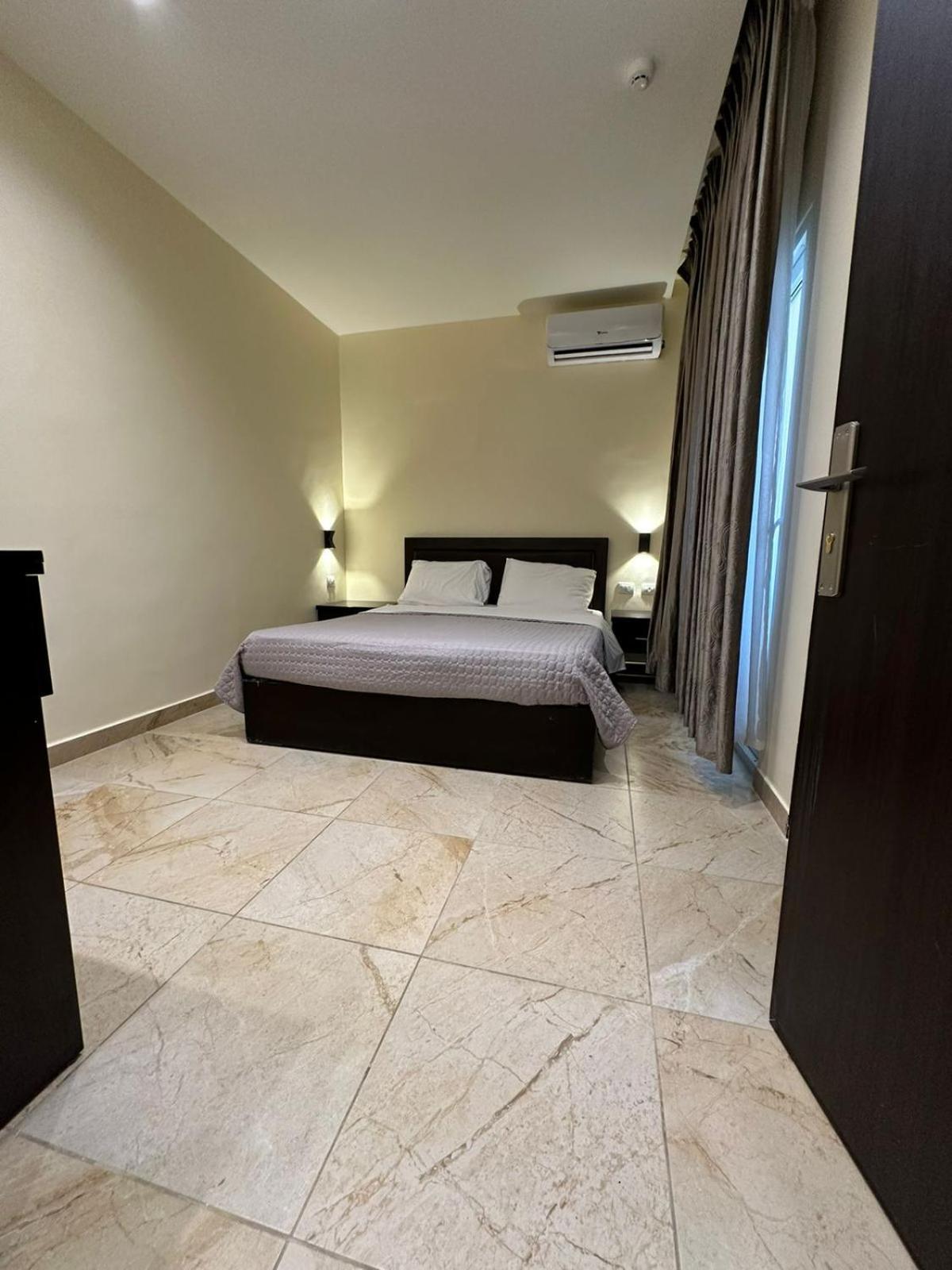 Rumman Hotel Madaba Luaran gambar