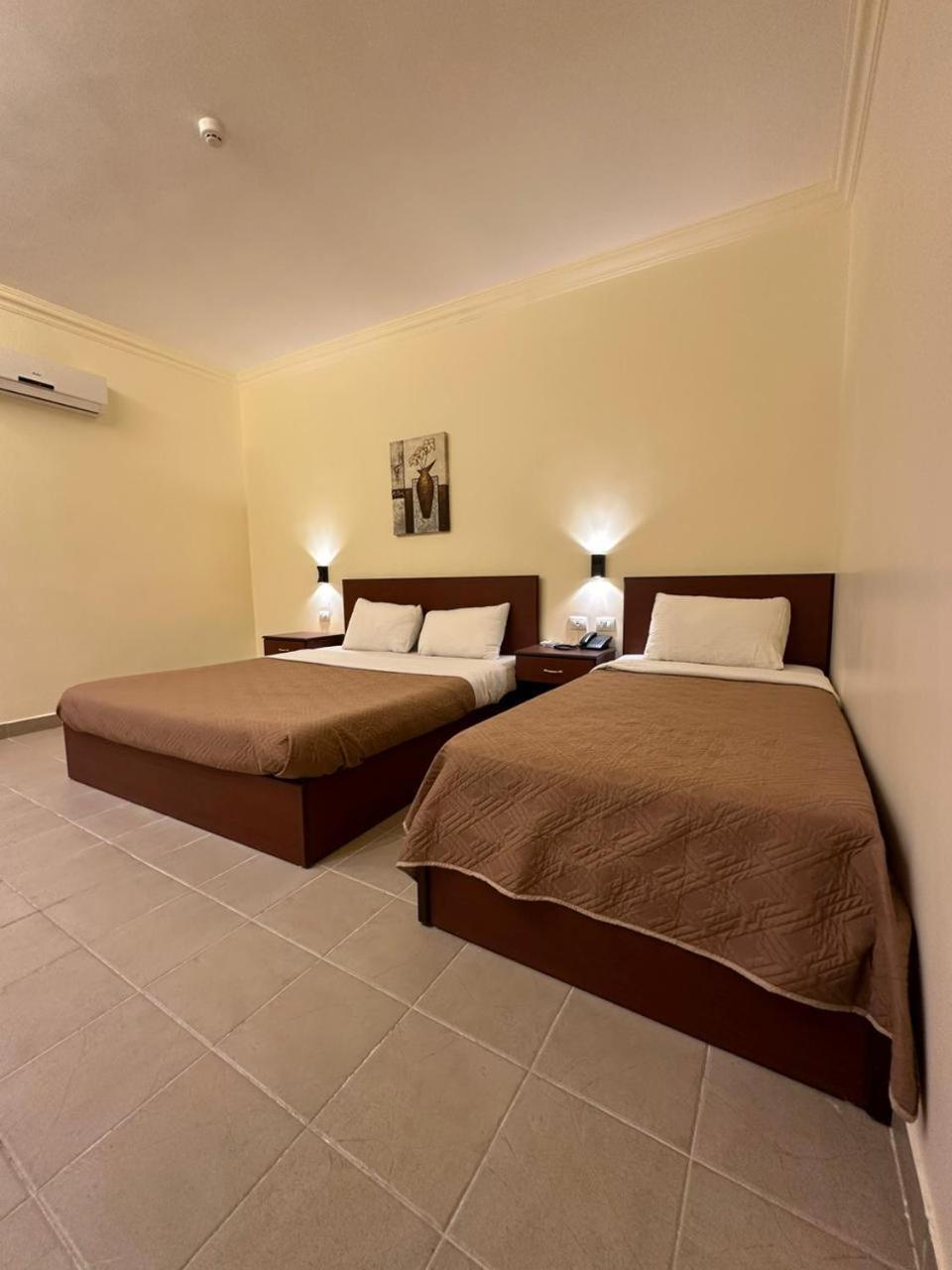 Rumman Hotel Madaba Luaran gambar