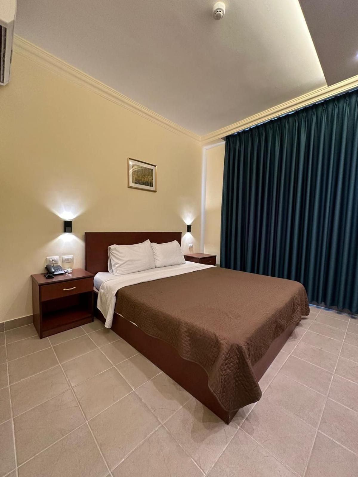 Rumman Hotel Madaba Luaran gambar